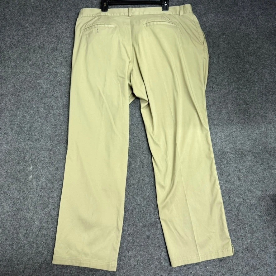 Pantalones caqui Nike Golf Tour Performance Dri-Fit para hombre talla 42x30 Foto 4 de 4