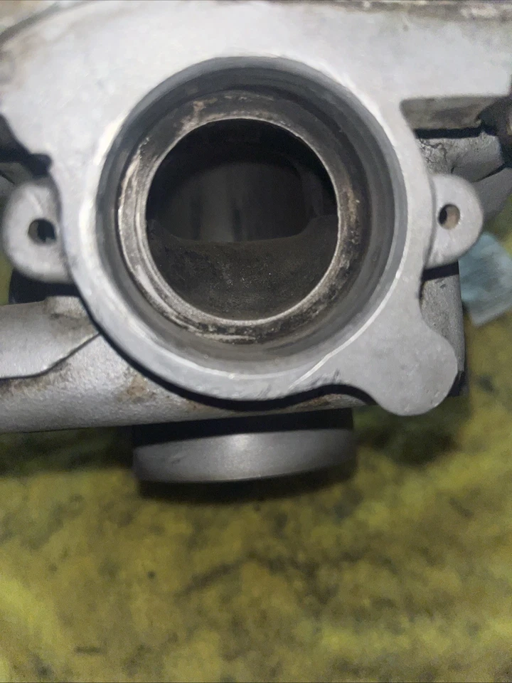 1995 - 2006 川崎 Kdx 200 气缸罐孔带套 2005 2004 2003 2002 — 第 4/4 张图片