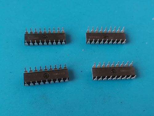 MCM2114P20 2114 - Motorola - Static RAM, 1K x 4, 18 Pin, Plastic, DIP NEW PARTS - Picture 3 of 4
