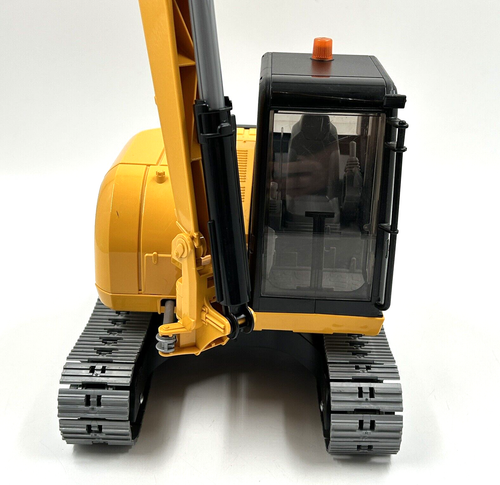 2014 Bruder 2337/01 CAT Caterpillar Excavator Construction Vehicle Plastic 1:16 - Picture 12 of 17