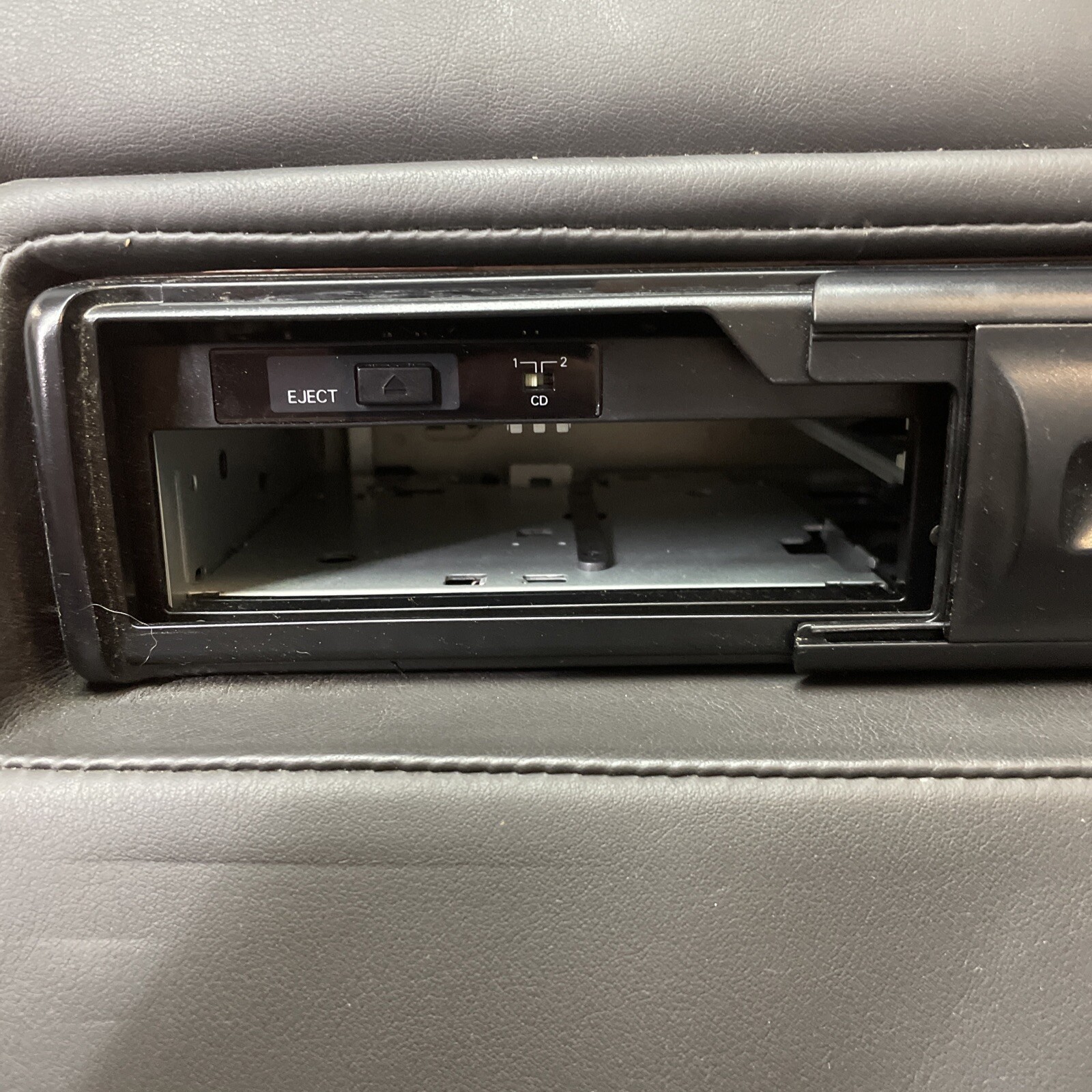 LAMBORGHINI MURCIELAGO LP640 RIGHT REAR SEAT PANEL COVER w/ GRUNDIG CD CHANGER