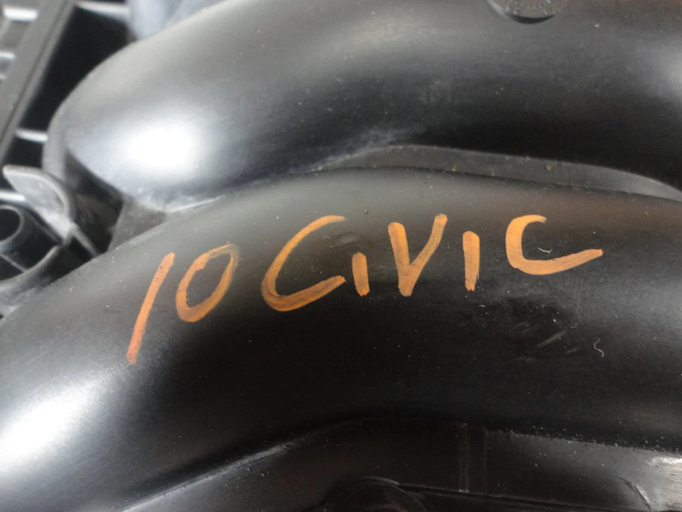 Honda Civic LX 2010 sedán 4 puertas 1,8 L tracción delantera colector de admisión A/T Foto 2 de 4