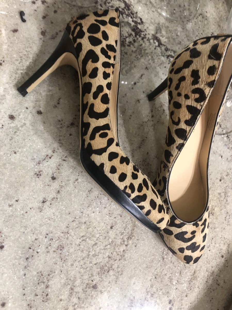 Ivanka trump leopard pumps top