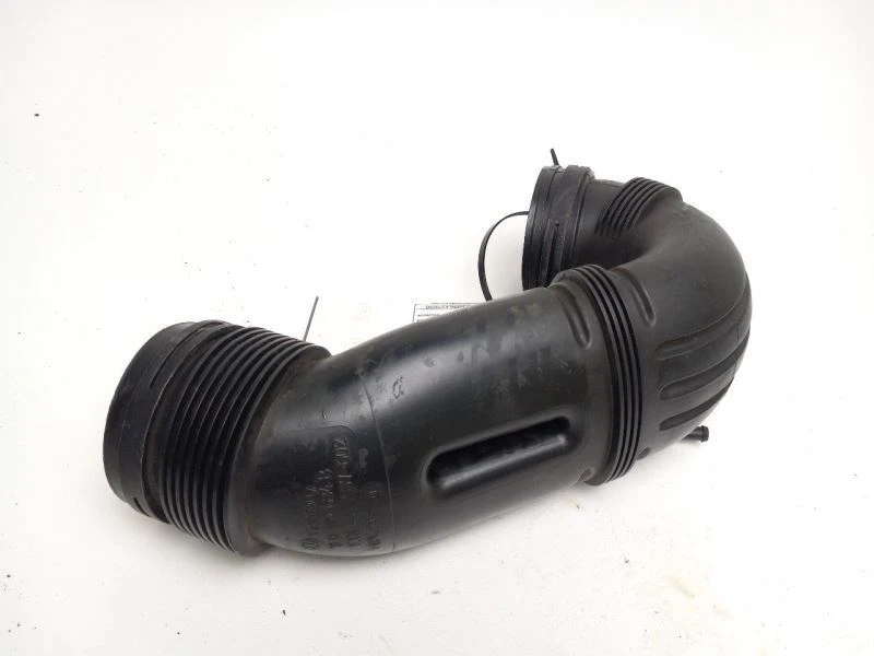 2007 AUDI Q7 AIR INTAKE TUBE - Image 2 of 4