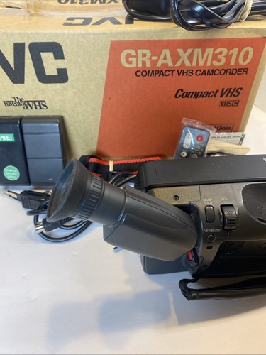 JVC Compact Camcorder GR-AXM310 W/ Accessories - For Parts Or Repair - Picture 12 of 16