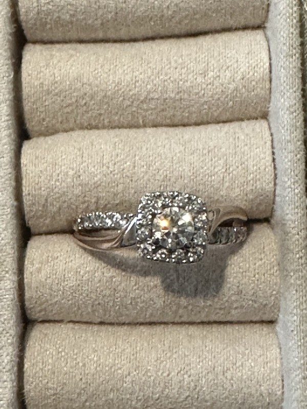 Kay Jewelers New Diamond Ring, 14Kt Rose And White Gold,Size 6.5,Fast Shipping