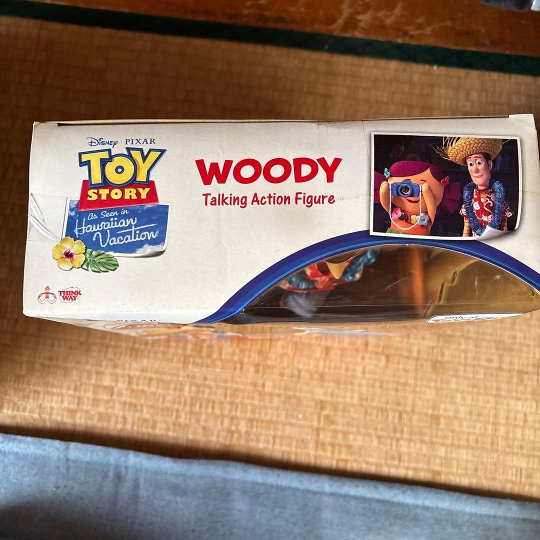 Toy Story Hawaiian Talking Woody Toys'R'Us 12