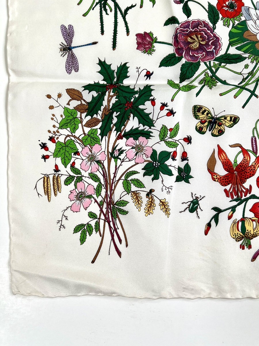 Vintage Gucci Flora 100% Silk Scarf V Accornero Designer