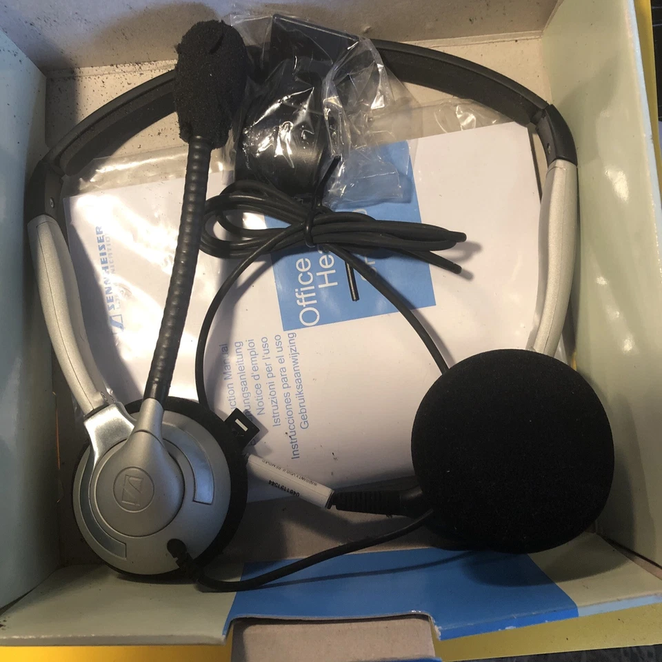Sennheiser SH250 Binaural Headset with Microphone - Image 2 of 3