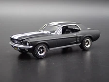 1967 67 FORD MUSTANG COUPE RARE 1:64 SCALE COLLECTIBLE DIORAMA DIECAST MODEL CAR