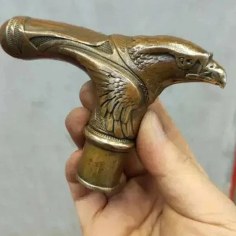 Antiguo bronce tallado a mano estatuas de águila bastón cabeza accesorios para el hogar  Foto 2 de 4