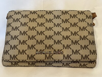Michael Kors Jet Set Item Large Multifunction Crossbody Clutch MK 