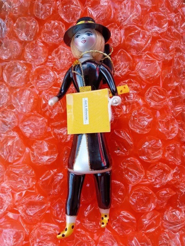 Vintage Alan B Silverstone Ornament " Shopping Michigan Ave "