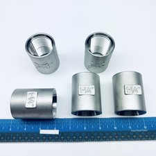 5-Pack 1-1/4" Stainless Steel Pipe Coupling Threaded, 2-1/2" Length