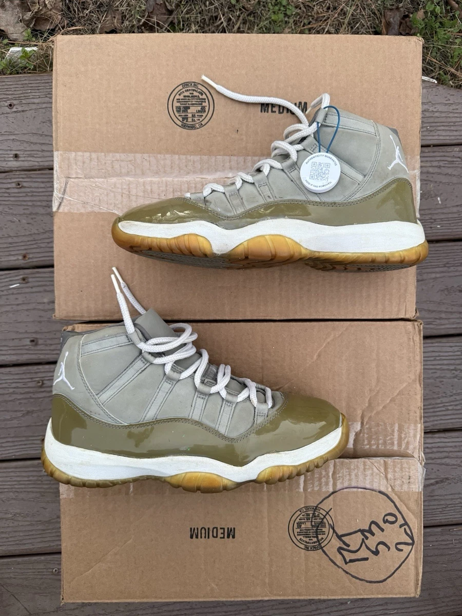 Jordan 11 Retro 2001 Cool Grey for Sale | Authenticity  display picture 2