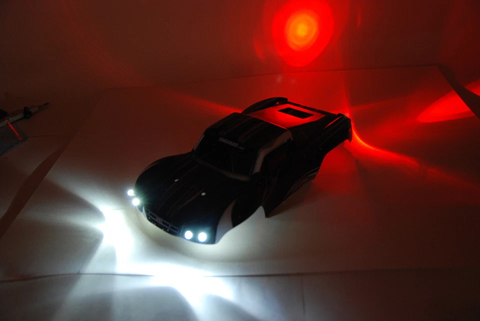 RC LED Light Kit, 4 White 4 Red 5mm for HPI Arrma Felony XS Flux 9v - Image 4 of 4