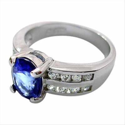 925 Silber Ovale Tansanit Cz & Zweireihig Cz Ringgröße 8