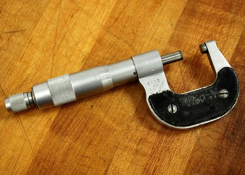 Mitutoyo 0-1"/0.0001" Micrometer Caliper - USED
