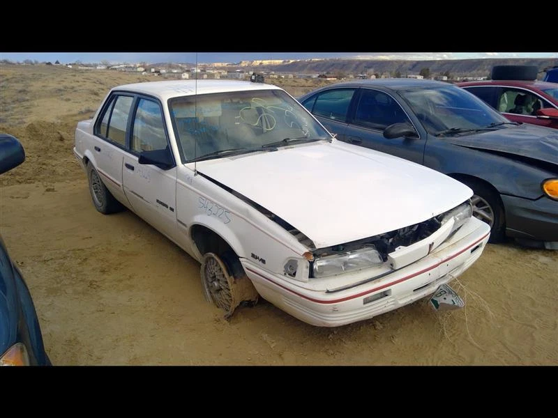 Used Rear Right Door Vent Glass Rear fits: 1992 Pontiac Sunbird Sdn Rear Right G - Изображение 2 из 4