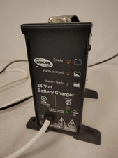Invacare BAT-EN0811 Power Wheelchair Battery Charger 8 Amp 24v Smart Dynamic 