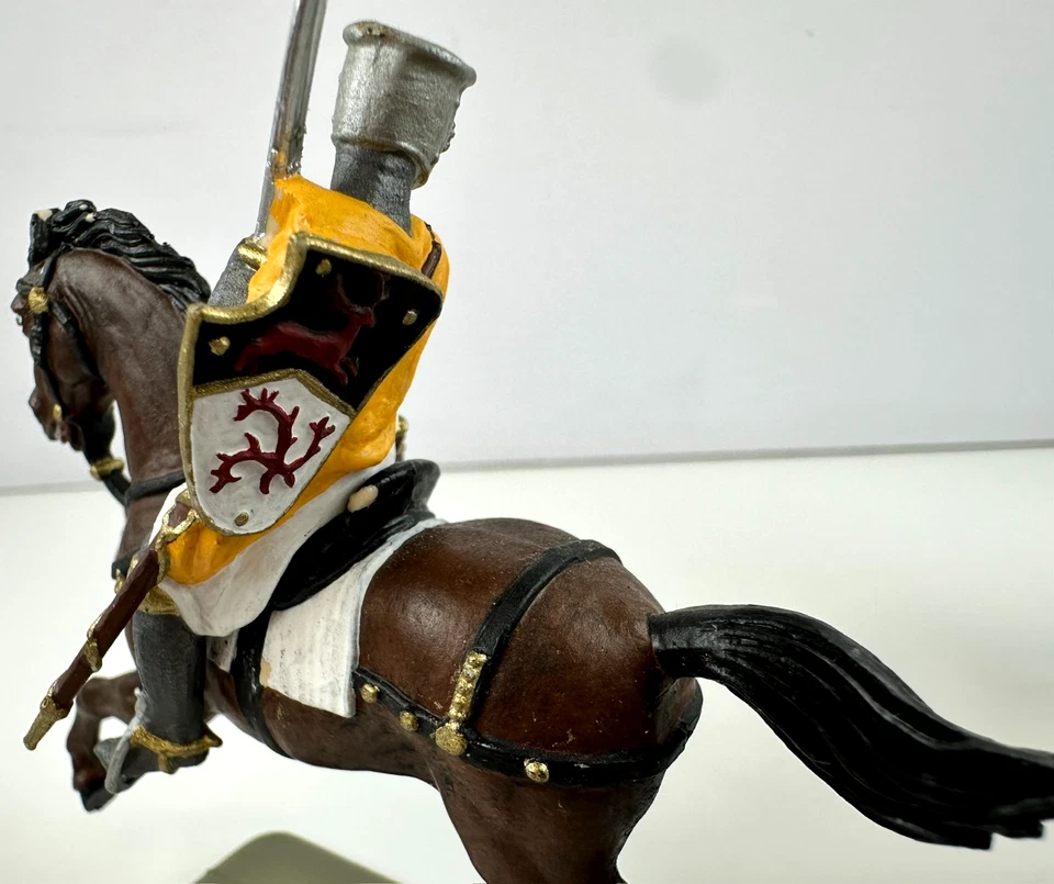 Knight & Horse Armor Medieval Painted Soldier Figures 2 in Lot - Image 3 of 4