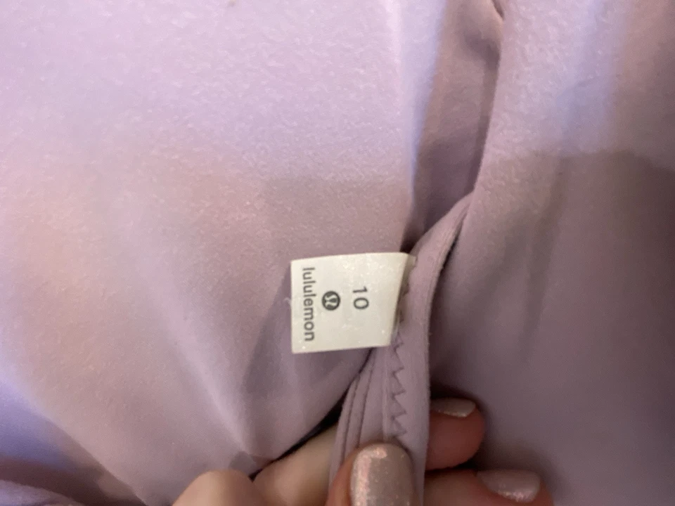 NWOT LULULEMON Lavender Multi Spaghetti Crossback Sports Yoga Bra - Size 10   - Image 4 of 4