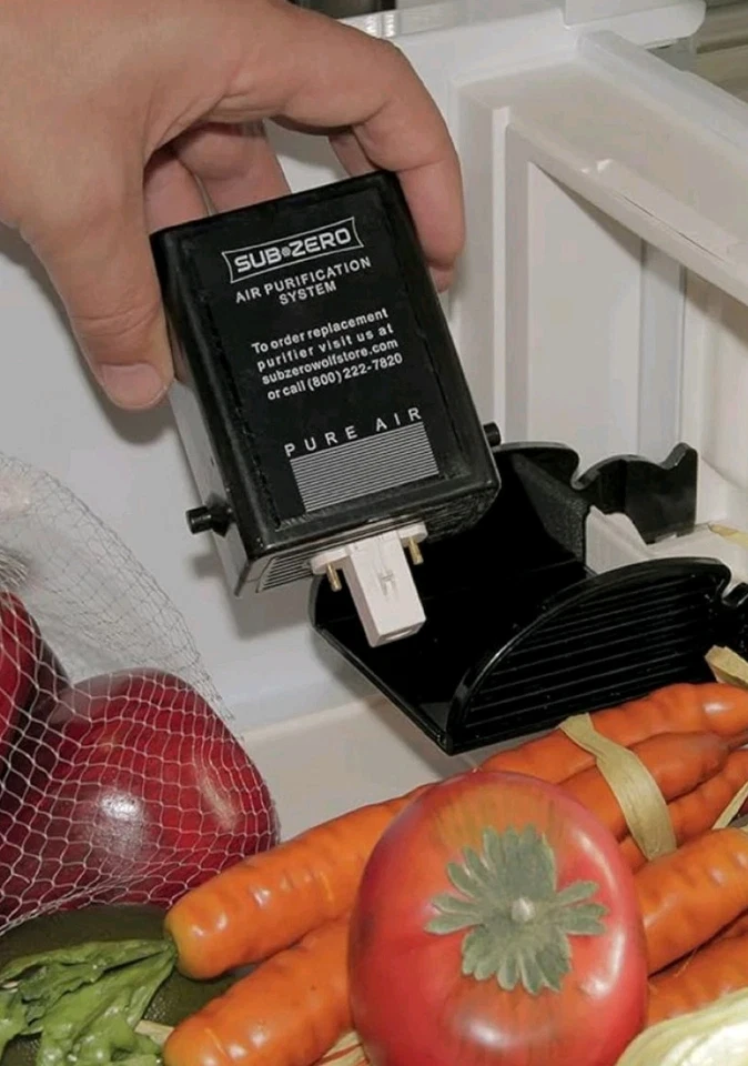 Sub-Zero 4204490 Water Filter and Air Cartridge-7042798 Combo Pack - Image 2 of 4