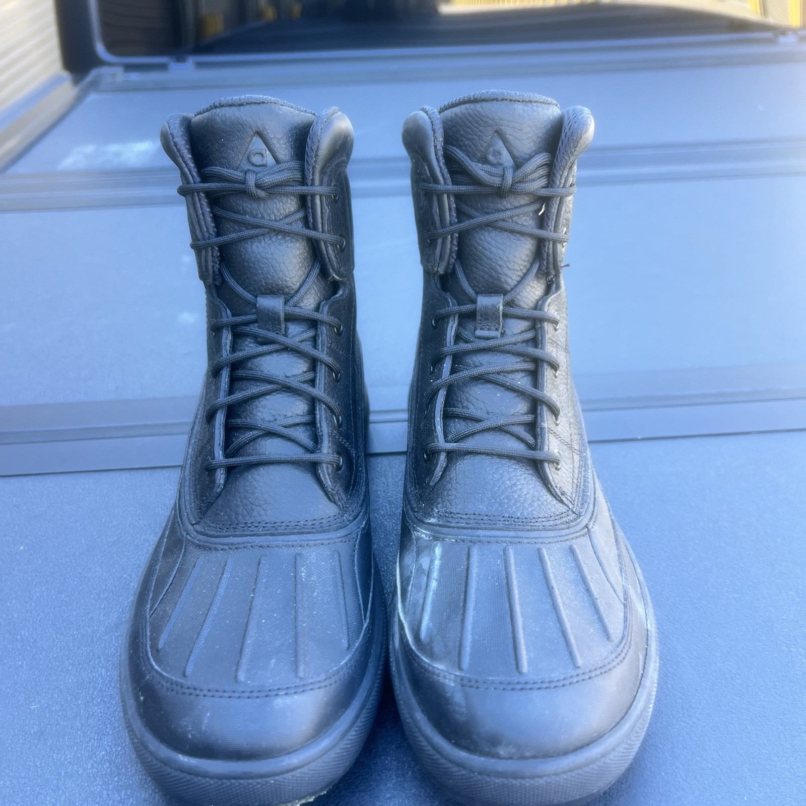 Nike ACG Woodside 2 525393-090 Triple Black Waterproof Boots Shoes Mens 11.5 thumbnail 2