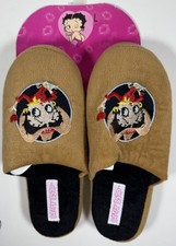 Large Betty Boop Women's Plush Pinup Scuffs Non-Skid Slippers NWT