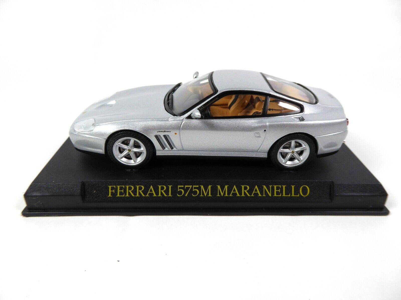 Ferrari 575 M Maranello 1:43 - IXO Altaya DIECAST MODEL CAR KJ20