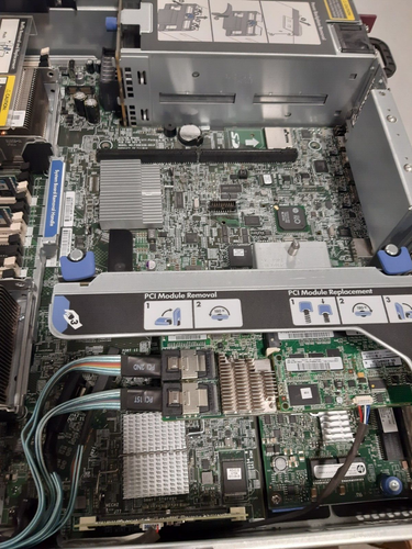 HP Proliant DL380p Gen8 | 2x INTEL XEON E5-2630 | 15x HDDS | 4x 8GB DDR3 - Picture 7 of 9