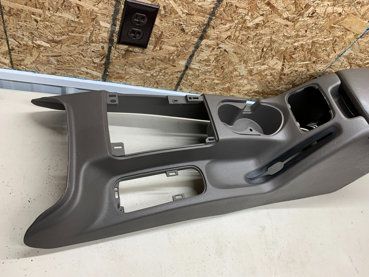 liberty　1002 Vacuum Pump Jeep Liberty cherokee 02-07 2.8crd - 2.5crd Mopar