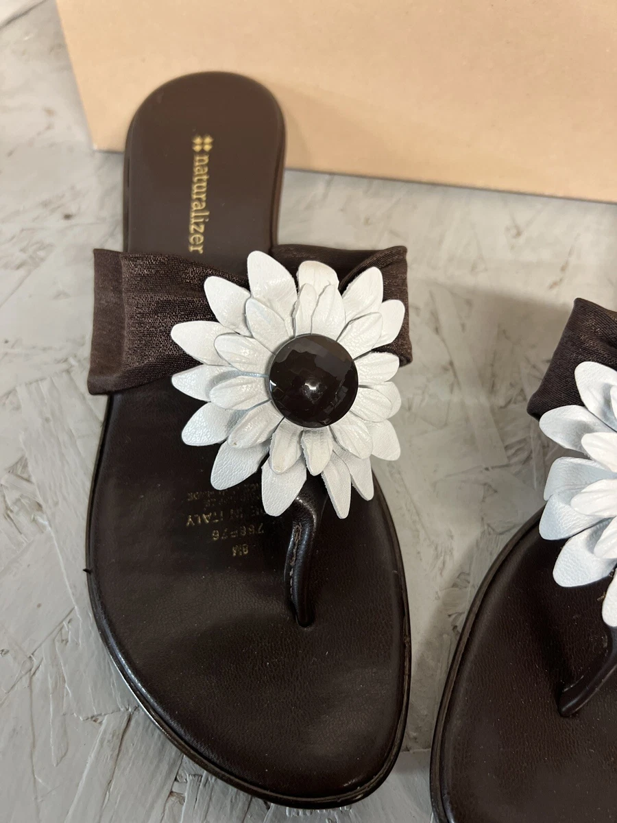 Naturalizer outlet daisy sandal
