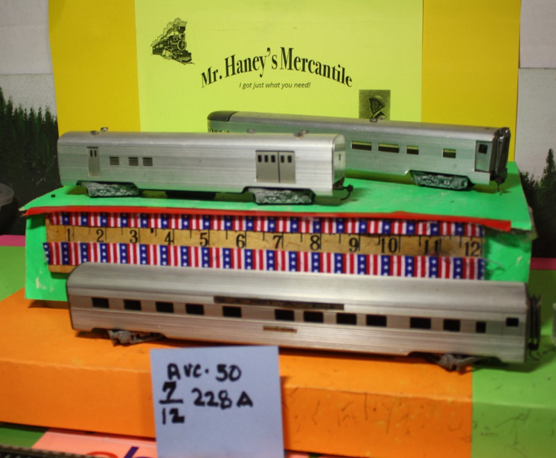 Three* Ho Scale Aluminum Passenger Car Set - Parts/Repair