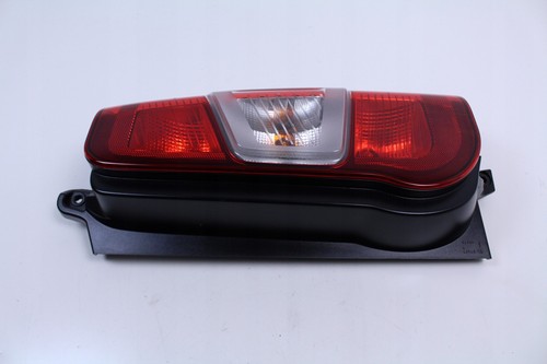 OPEL COMBO 2020 Heckleuchte Rückleuchte Rechts 9820554880 - Bild 2 von 6