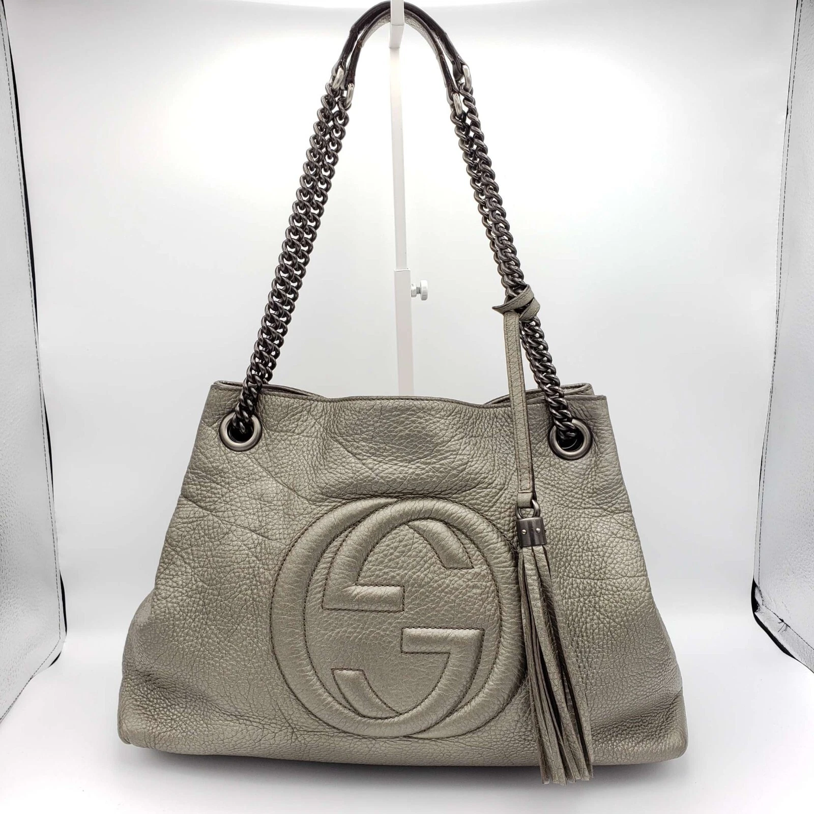 Authentic Gucci GG Soho on Chain Medium Shoulder Bag