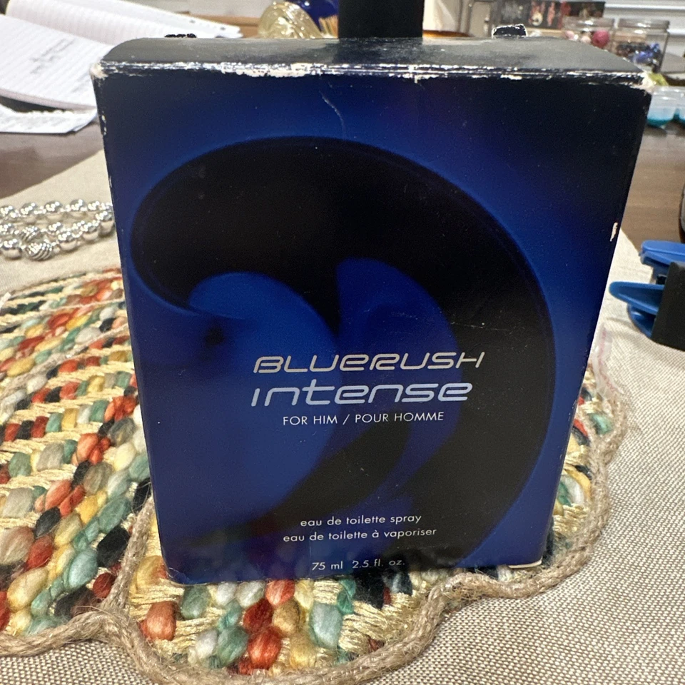 Avon Blue Rush Intenso Para Hombres Eau De Toilette Spray 2.5 fl oz Descontinuado *Nuevo Foto 2 de 4