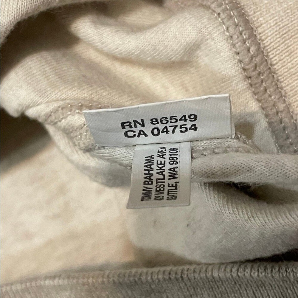 Tommy Bahama Flip Side Solid Half-Zip Sweatshirt nwt image 5