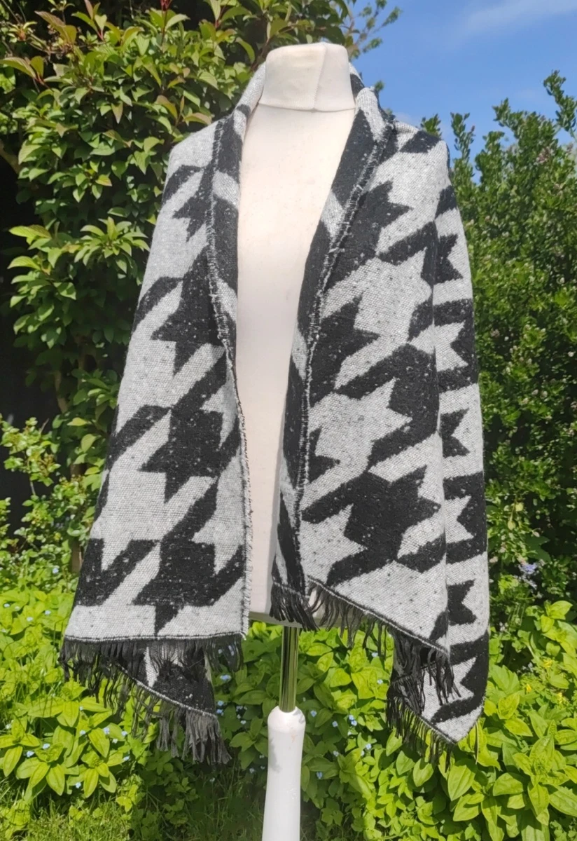 Large Dogtooth Monochrome Knit Scarf Pashmina George New