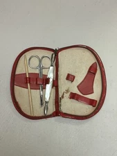 Vintage Griffon Scissors Leather Red Leather Case