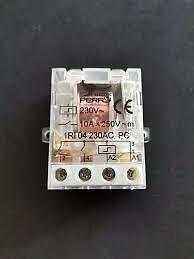 Perry 1RI04230ACPC rele' commutatore 230V con predispozione condensatore ad inne - Bild 1 von 1