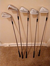 Walter Hagen THE HAIG Victory Iron Set of 5 grip rite swing rite Grips RARE