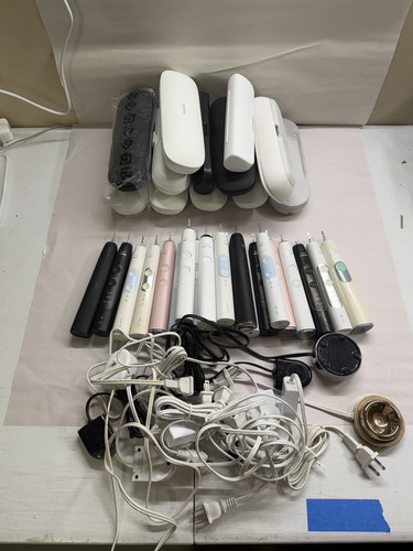Philips Sonicare Rechargeable Toothbrush Lot of 21 Handles/ 12 Cases/ 11 Charger