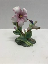 Masterpiece Porcelain Glory Of Nature Hummingbird Statue  Homeco 1991