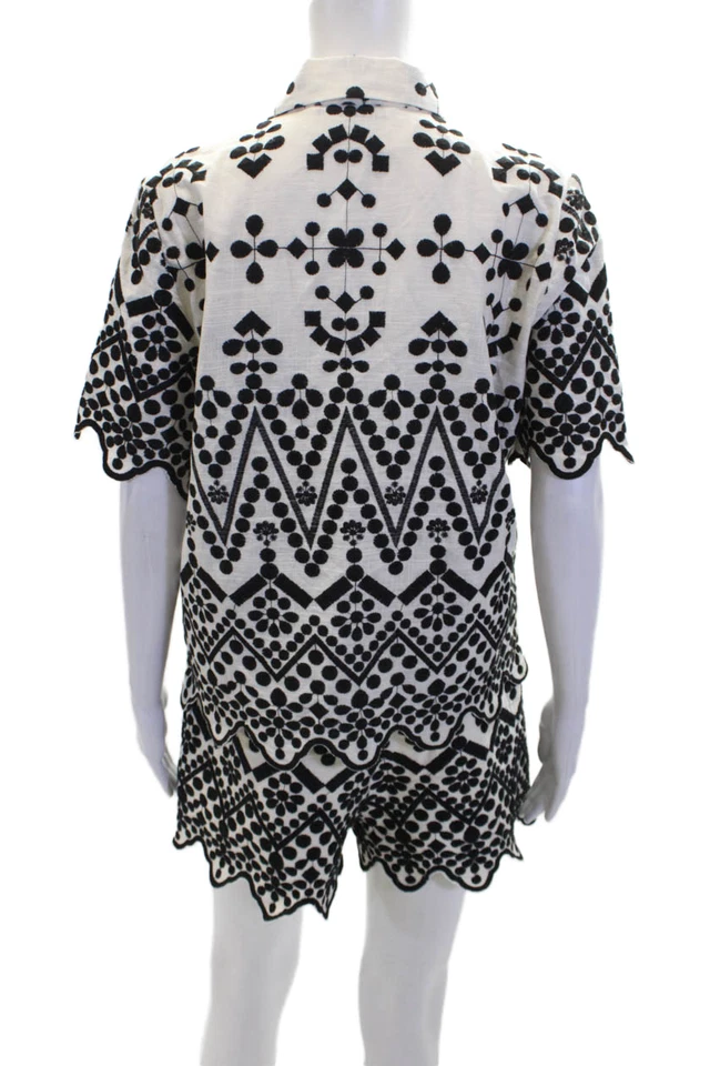 Conjunto de falda camisa con botones recortada geométrica blanca talla S de Zara para mujer Foto 3 de 4