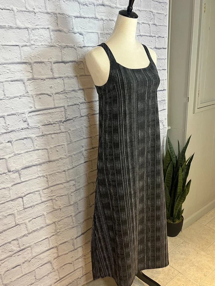 Maxi Vestido Athleta Para Mujer Llegada En Amara Rayas Negro Talla XS Foto 4 de 4