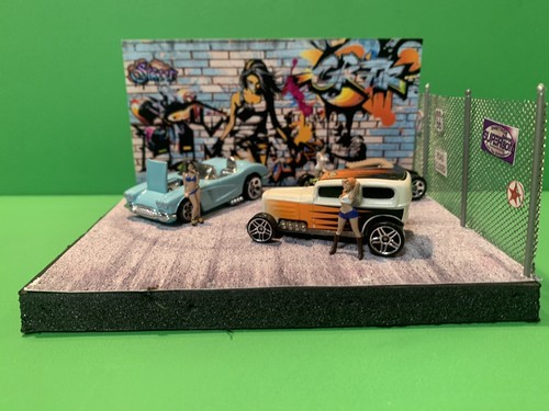 1/64 Scale Handmade Backdrop Photo Prop Display for 1/64 Scale Diecast Vehicles - Picture 9 of 15