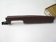 New - Oem Ford E9sz-6324101-a3a Front Left Door Arm Rest Pad 1989 Thunderbird