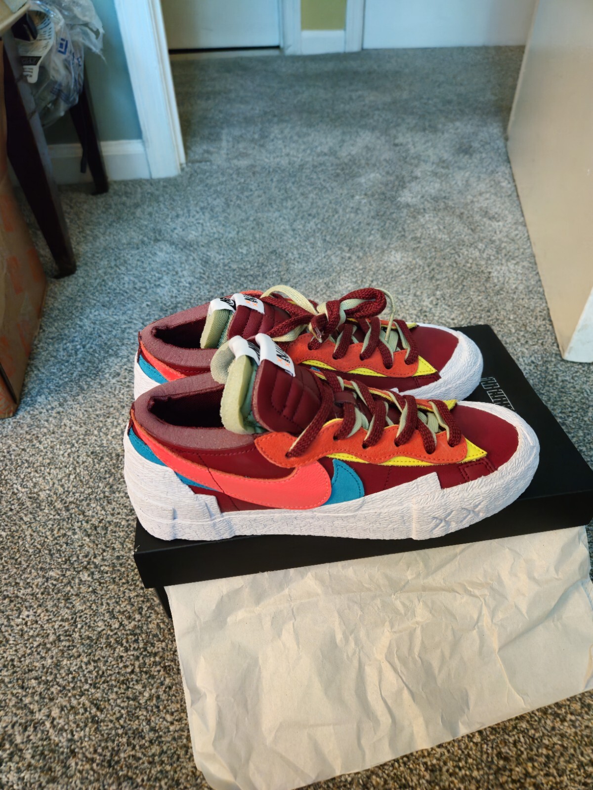 SACAI X NIKE Nike Blazer Kaws taglia 8 Low x KAWS x Sacai Team rosso 2021 DM7901 600