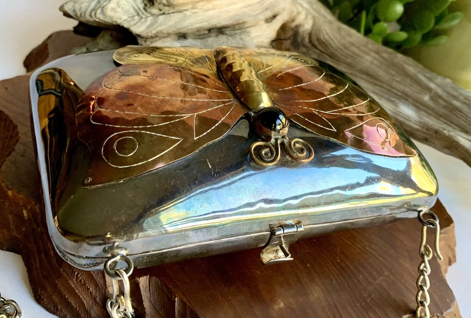 1970s Boho Hippie Mixed Metal Butterfly Solid Hinged Shoulder Bag Brass Art - Image 2 of 4